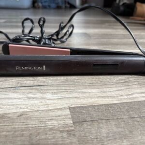 Remington Straightener